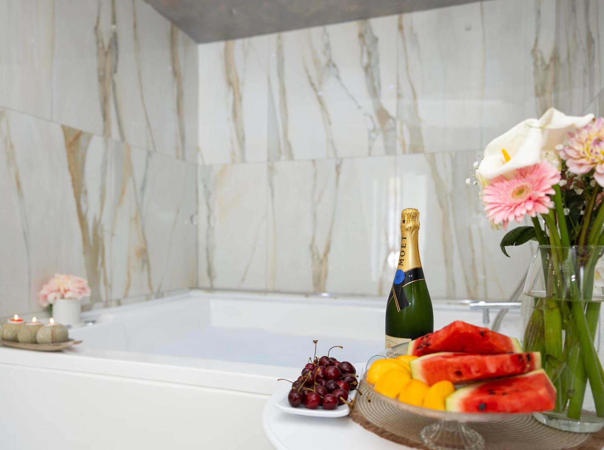 La Perla Luxury Rooms 안그리 외부 사진