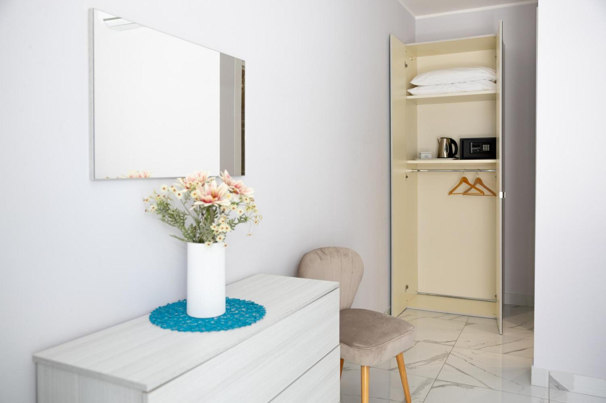 La Perla Luxury Rooms 안그리 외부 사진