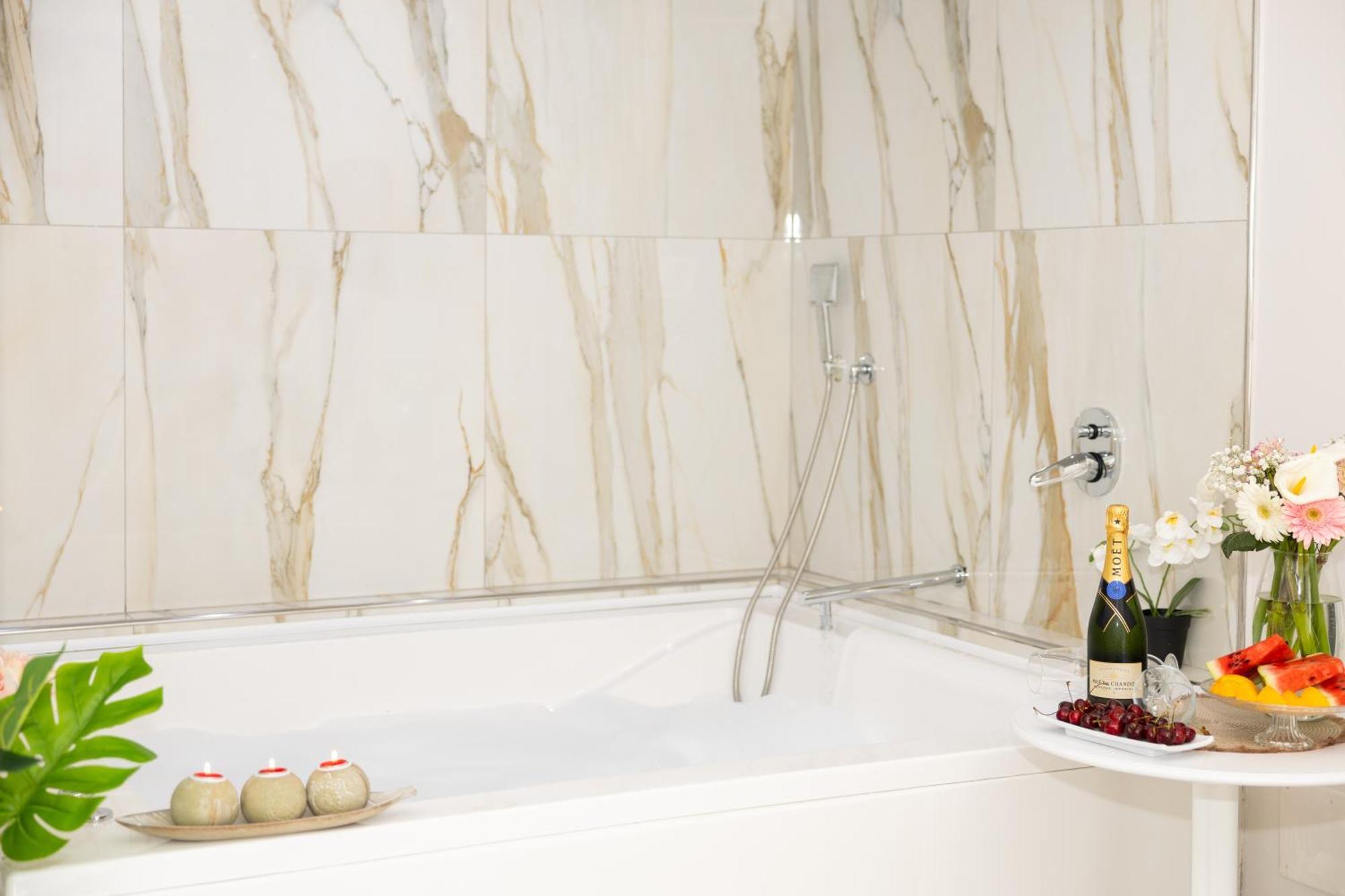 La Perla Luxury Rooms 안그리 외부 사진